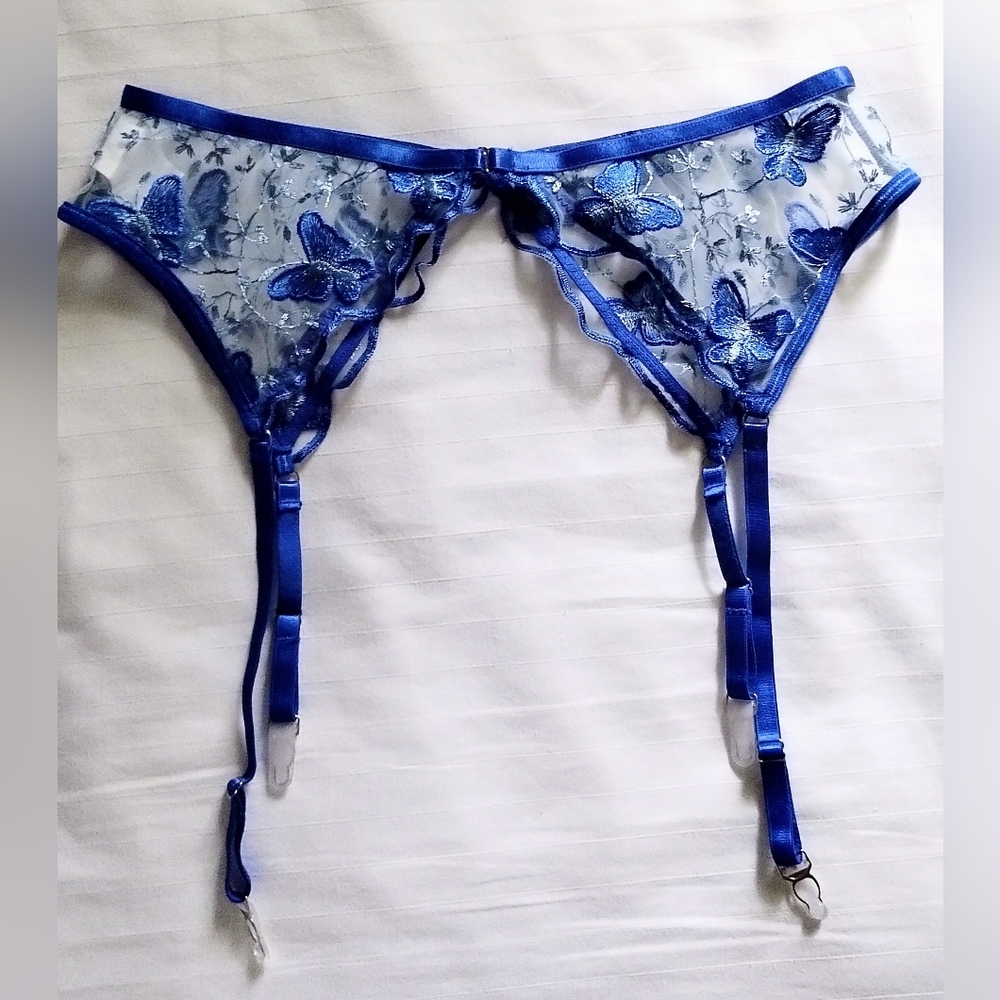 Blue Garter Belt With Butterfly Print And Mesh Lining